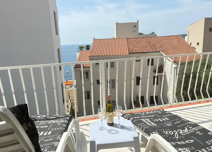 Villa Mona 2